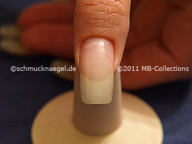 Tip: We recommend to begin with the thumb