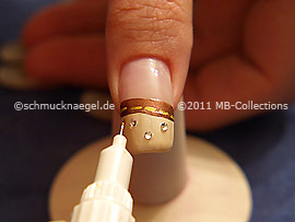 Nail art pen in the colour brown