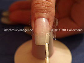 Nail lacquer in the colour beige