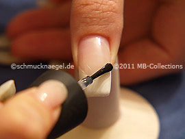Clear nail lacquer
