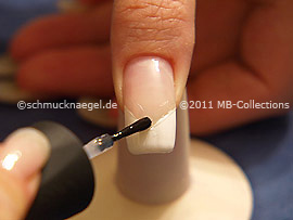 Clear nail lacquer