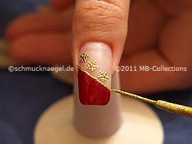 Nail art liner in the colour gold-Glitter