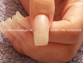 Tip: We recommend to begin with the thumb