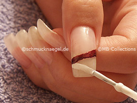 nail polish in the colour copper and white