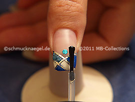 Clear nail lacquer