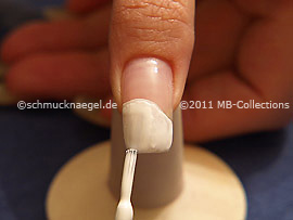 Nail lacquer in the colour white