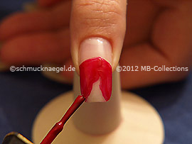 Nail lacquer in the colour dark red