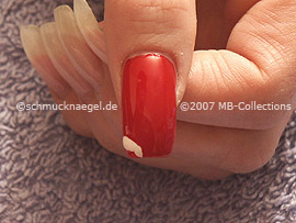 Nail art pen in the colour white