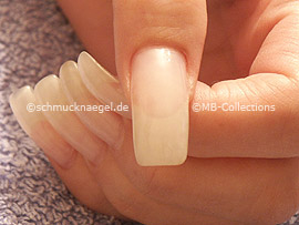 Tip: We recommend to begin with the thumb