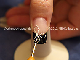 Quadratic strass stone and spot-swirl