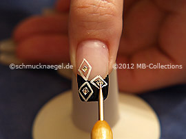 Quadratic strass stone and spot-swirl