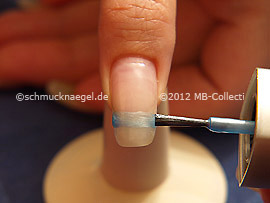 Nail lacquer in the colour turquoise