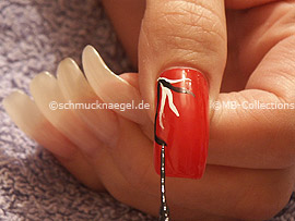 nail art liner in the colour black and silver-glitter
