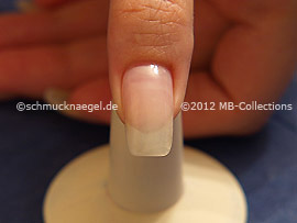 Tip: We recommend to begin with the thumb