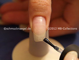 Clear nail lacquer