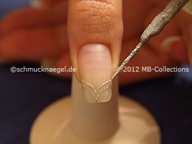 Nail art liner in the colour silver-Glitter
