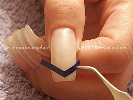 French manicure templates V-shaped