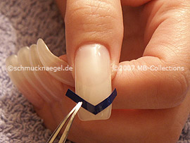 French manicure templates V-shaped