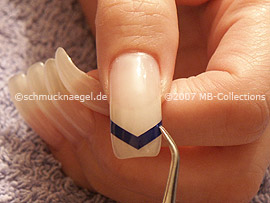 French manicure templates V-shaped