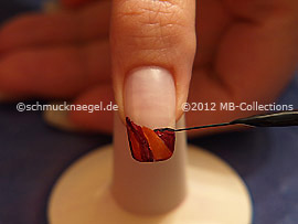 Nail art liner in the colour black