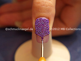 strass stones in lavender and spot-swirl