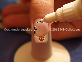 Nail art pen in the colour white