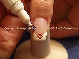 Nail art pen in the colour blue