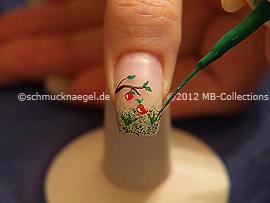 Nail art liner in the colour green