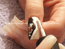nail polish in the colour white