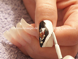 nail polish in the colour white