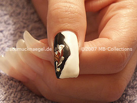 nail polish in the colour white