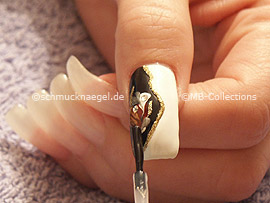 clear nail polish