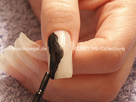 nail polish in the colour black