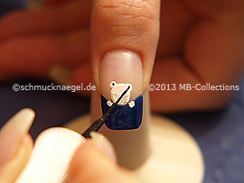 Nail art liner in the colour black