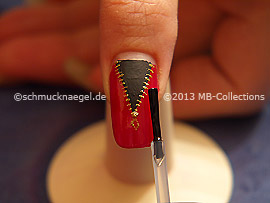 Clear nail lacquer