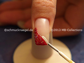 Nail lacquer in the colour white