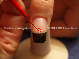 Nail art liner in the colour red