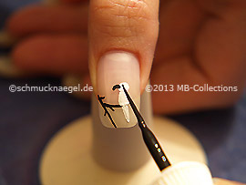 Nail art liner in the colour black