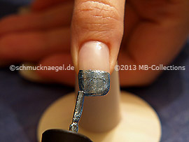 Nail lacquer in the colour denim blue