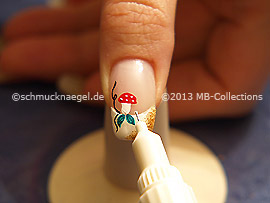 Nail art pen in the colour white