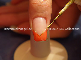 Nail art liner in the colours gold-Glitter