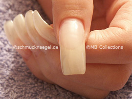 Tip: We recommend to begin with the thumb