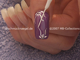 Nail art liner in the colour white