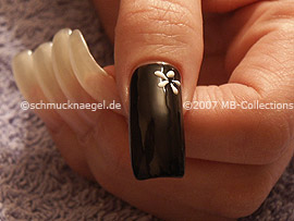 nail art pen in the colour white