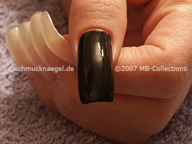 nail lacquer in the colour black