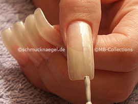 nail lacquer in the colour bright beige