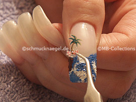 3D nail sticker and the tweezers