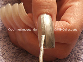nail art pen in the colour silver