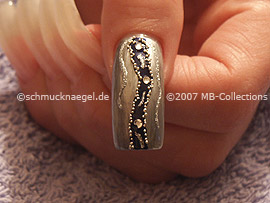 Clear nail lacquer