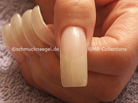 Tip: We recommend to begin with the thumb